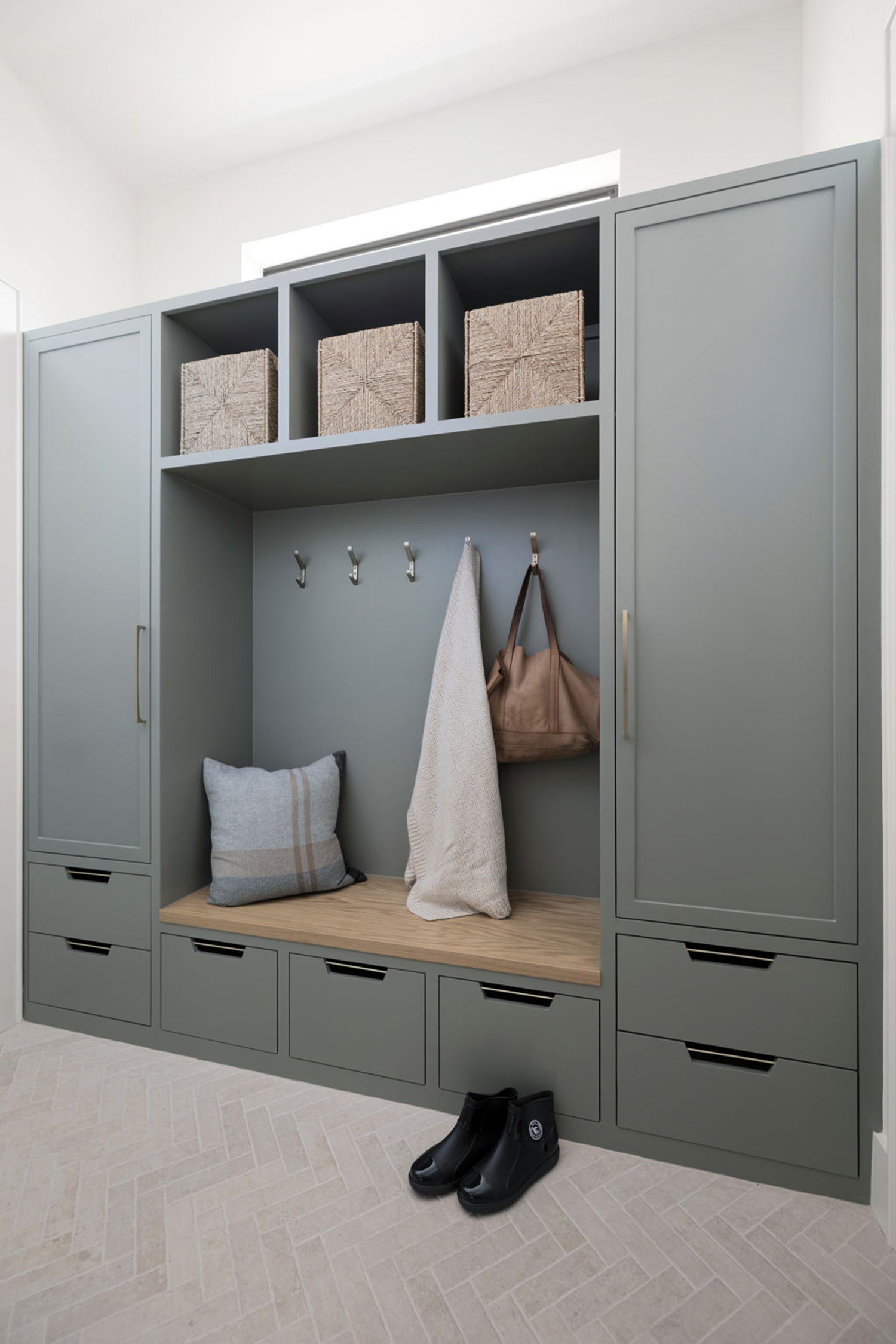 Mudroom view